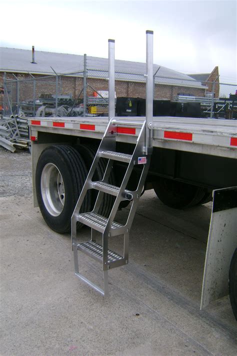 4 Step Trucker Innovative Access Solutions Osha Approved Truck