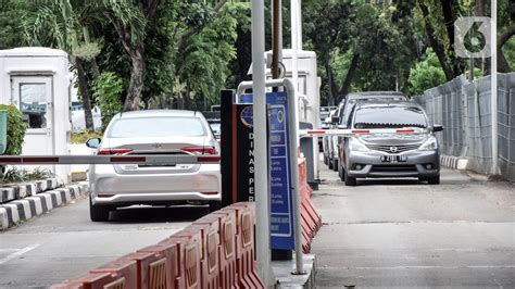 Kota Ini Tidak Terima Bayar Parkir Pakai Uang Tunai Lagi Mulai 1 Juli