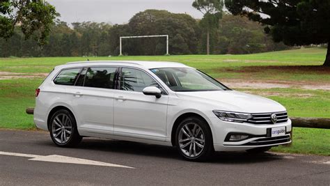 Vw Passat 2020 Review 140tsi Business Wagon Carsguide