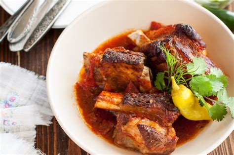 Deliciosas Costillas De Cerdo En Salsa Roja En Pasos