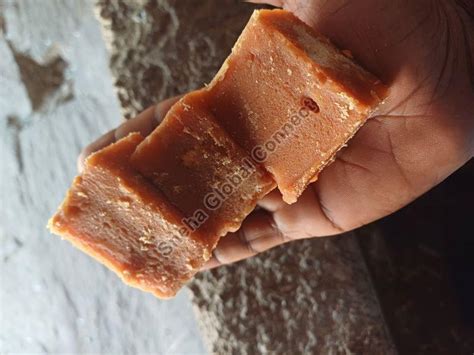 Brown Natural Sugarcane Fresh Jaggery Cube For Tea Shelf Life