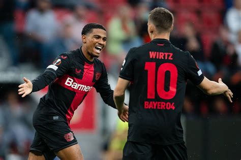 Europa League 23 24 Bayer 04 Leverkusen schlägt BK Häcken