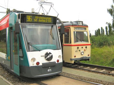 Alt Tw Und Neu Combino In Der Endschleife Viereckremise In