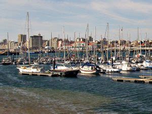 Pol Cia Mar Tima Act E Uccf Da Gnr Fiscalizaram Barcos Entre P Voa De