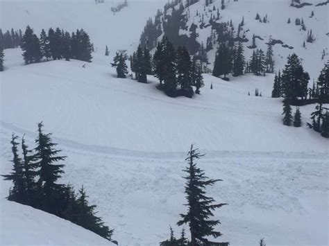 Watch Clearing 70 Foot Snow Drifts To Artist Point