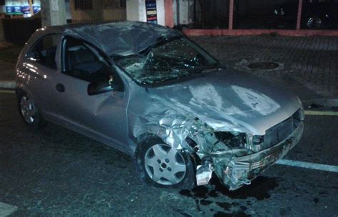 Motorista Com Sinais De Embriaguez Provoca Acidente No Centro O