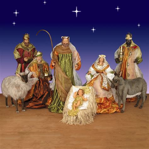 Life Size Nativity Set In Resin And Fabric 5 Ft Scale 10 Piece