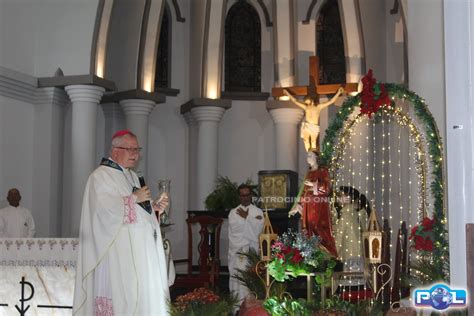 Santa Missa Prociss O Ben O Dos Olhos E Show De Pr Mios Encerram