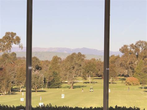 Mansfield Golf Club Attraction High Country Victoria Australia