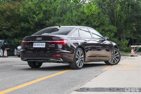 【奥迪a6l2022款改款 55 Tfsi Quattro旗舰致雅型侧后45度车头向右水平汽车图片 汽车图片大全】 易车