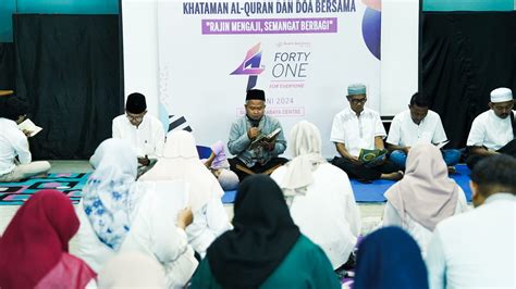 Khataman Al Quran Hut Ke Suara Surabaya Suara Surabaya