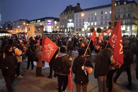 Rennes Quelques Centaines De Personnes Rassembl Es Contre Le Projet