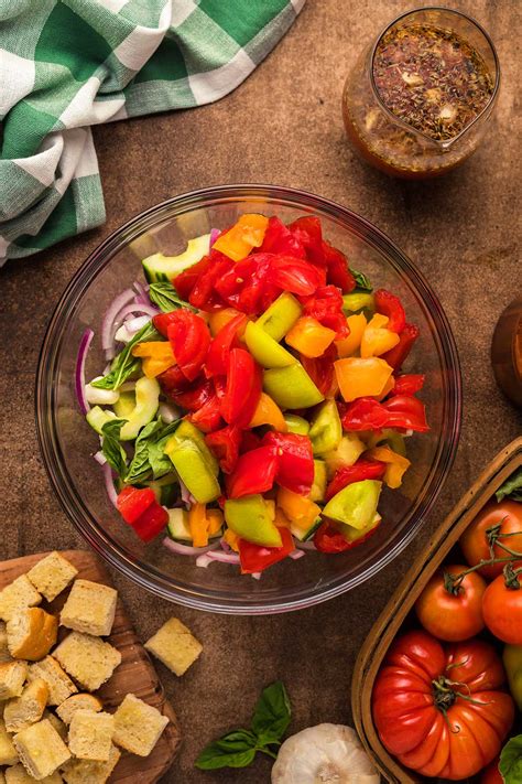 Panzanella Salad Tomato And Bread Salad Xoxobella