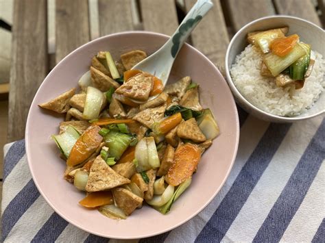 Tofu Saltato In Padella Con Verdure Le Ricette Cinesi Di Ruyi