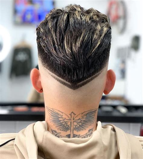 Corte De Cabelo Masculino Finalização em V Tudo Sobre e 15