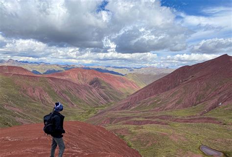 Rainbow Mountain Hike (Vinicunca) | Ultimate Hiking Guide