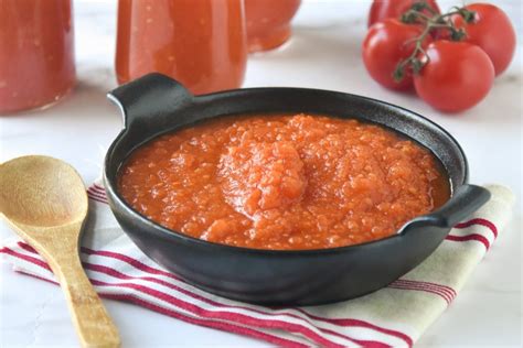 Tomate Frito Casero La Receta Fácil De La Salsa Más Básica De La Despensa