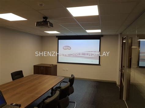 Motorized Projector Screen RF Remote 120 Inch For Cinema Meeting Room