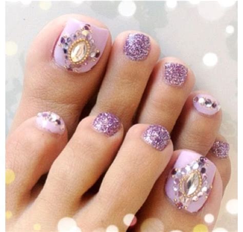 Purple And Sparkly Toe Nail Designs Toe Nails Pretty Toe Nails