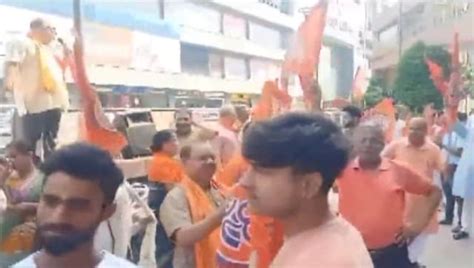 Watch Bajrang Dal Members Hold Demonstration In Delhi To Protest Against Haryana Communal Clashes