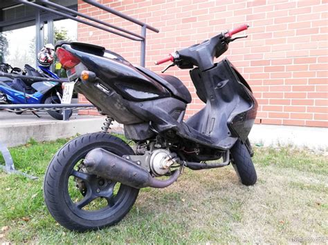 Yamaha Aerox MBK Nitro 50 cm³ 2003 Oulu Skootteri Nettimoto