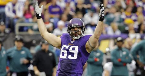 NFL: Jared Allen to retire as a Viking