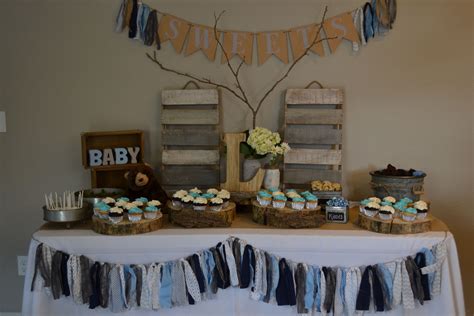 √ Rustic Baby Shower Decorations