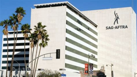 Sag Aftra To Reopen Offices Jan 30 For First Time Since Covid Closures