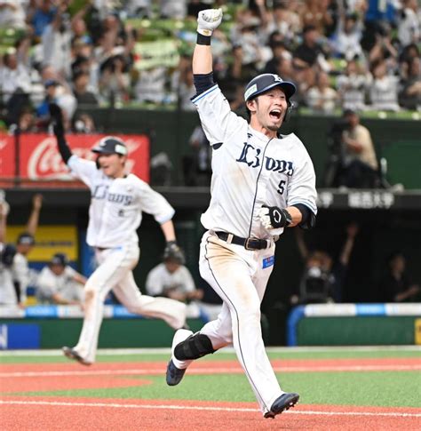 西武が延長戦で勝った 延長連敗は15でストップ 今季2度目のサヨナラ勝ちで3連勝 十回に外崎が殊勲打野球デイリースポーツ Online