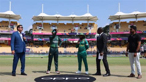 PAK vs SA ICC Cricket World Cup 2023 Toss Report and Playing XI: Babar Azam Opts to Bat First ...