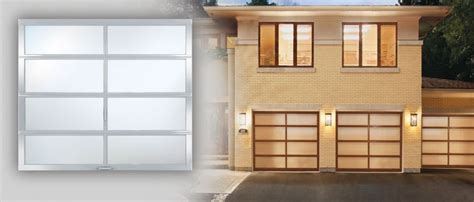 Garage Doors: Holmes Garage Door Company