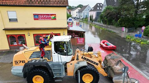 Hochwasser in Bayern Heldenhafte DLRG Retter aus Kreis Mühldorf