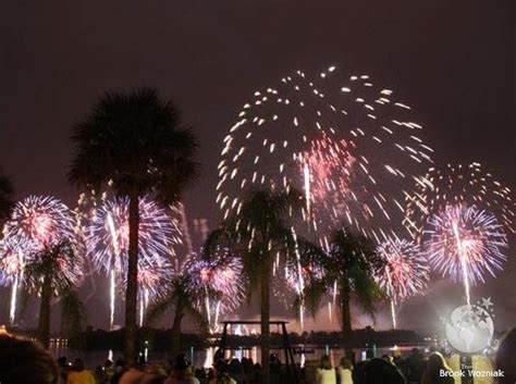 New Year's Eve fireworks from the Polynesian Resort beach. AMAZING ...