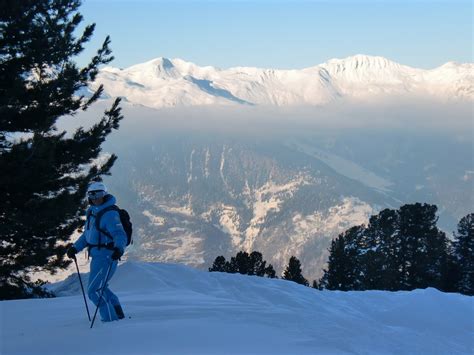 La Tania Snow Forecast (mid mountain) | Snow-Forecast.com