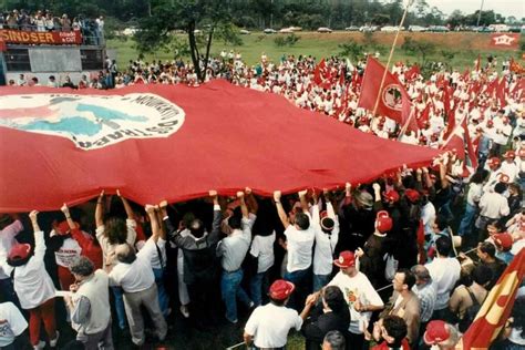 El Movimiento Sin Tierra cumplió 40 años de la ocupación a la reforma