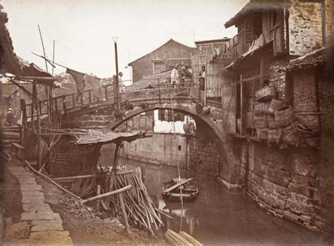 11 Rare Vintage Photographs Captured Daily Life In China In The 19th