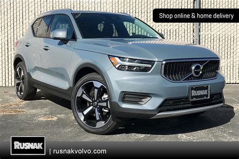 New Volvo Xc Momentum D Sport Utility In Pasadena