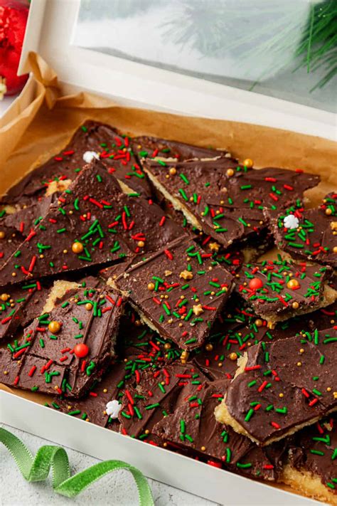 Cracker Toffee Recipe (Christmas Crack Candy)