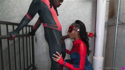 Spider Woman Gets Fuck Before Going To Save The Day