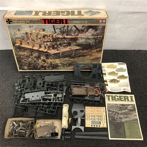 【傷や汚れあり】b502 O18 2162 Tamiya タミヤ TigerⅠ タイガーⅠ型 プラモデル 125scale Dtr111