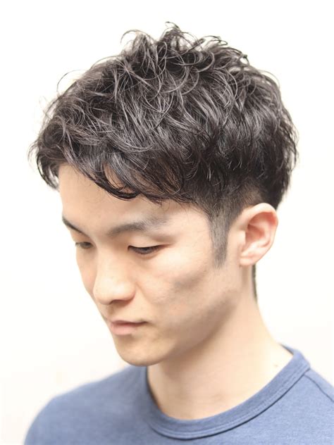 20代30代アイロンパーマメンズパーマツーブロック理容室ヘアスタイル 人形町、水天宮前の理容室、床屋 Hair