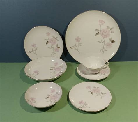 1970s 6 7 Piece Place Settings Patricia Fine China Of Japan White W