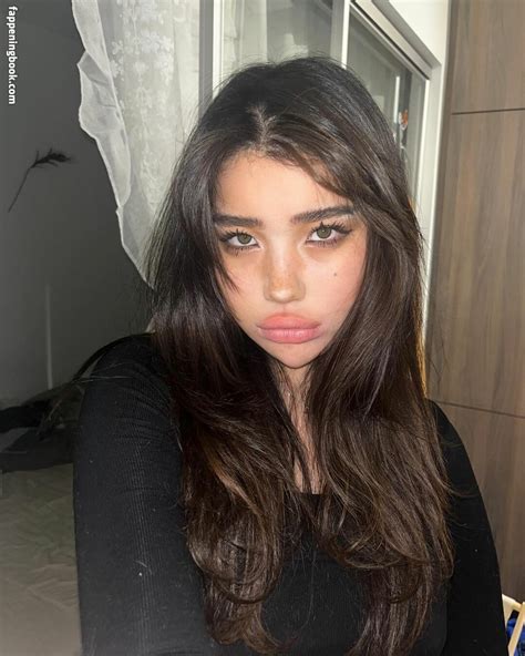 Hannahkae Nude OnlyFans Leaks Fappening FappeningBook