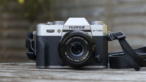 Why This Fujifilm Classic Is The Best Cheap Mirrorless Camera You Can