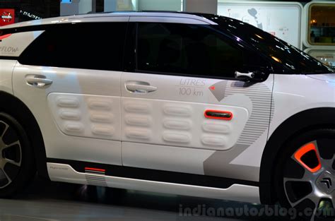 Citroen Cactus Airflow 2L Concept Airbump At The 2014 Paris Motor Show