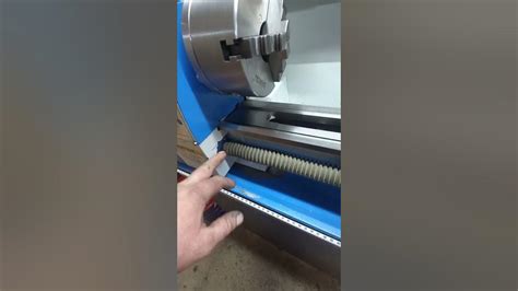 wm210v токарный станок-защита ходового винта - YouTube