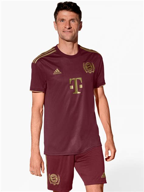 Bayern München 2022 23 Oktoberfest Kit