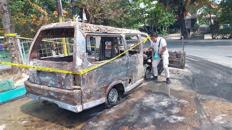 Mobil Angkot Terbakar Di SPBU Pringsewu Saat Hendak Isi BBM