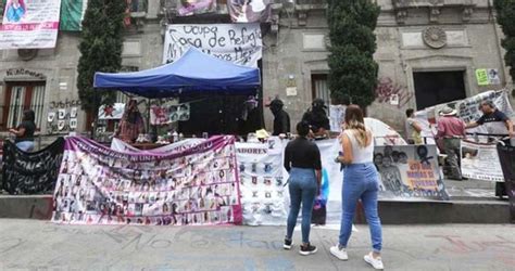 Apoyan Feministas Con Despensas A Quienes Lleguen A Las Instalaciones