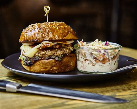 3 składniki idealnego burgera Drugie Dno bistro bar